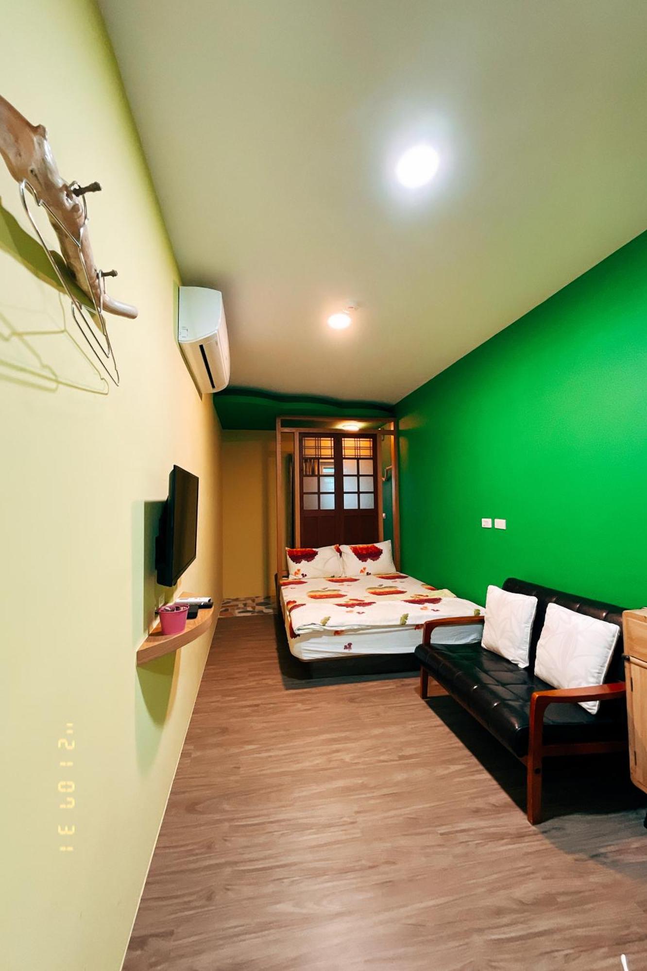 Little Ryukyu Hermit Crab Homestay Xiaoliuqiu Εξωτερικό φωτογραφία